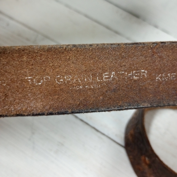 Dockers Brown Tan Leather Embossed Belt Men's 42"-48". - Picture 7 of 8